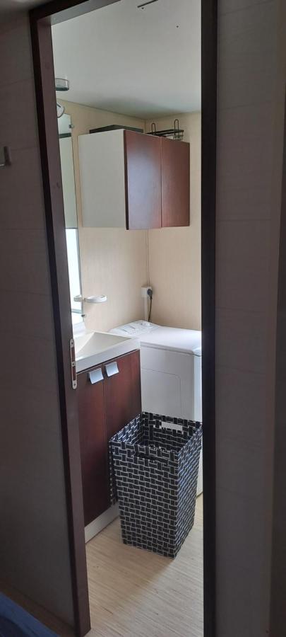 Mobilhome Entre Ciel Et Collines Rocbaron Ngoại thất bức ảnh